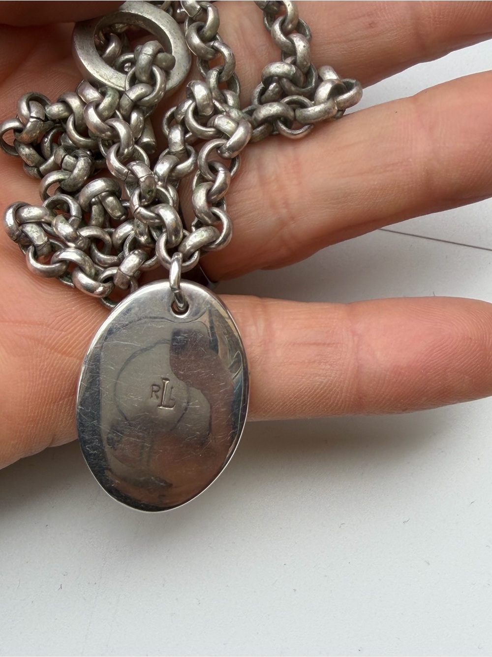 RL Engraved Vintage Oval Pendant Chain Necklace - Silver Tone